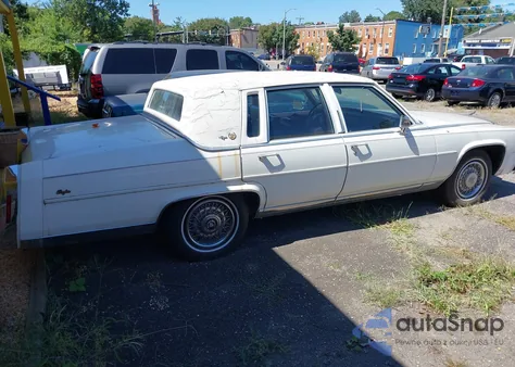 1988 Cadillac Brougham z USA, uszkodzony, nr VIN 1G60T51Y8J9714945